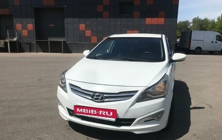Hyundai Solaris II рестайлинг, 2016 год, 1 100 000 рублей, 3 фотография