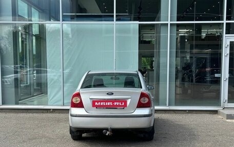 Ford Focus II рестайлинг, 2005 год, 327 000 рублей, 5 фотография