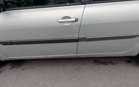 Renault Megane II, 2004 год, 200 000 рублей, 5 фотография