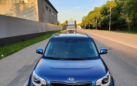KIA Soul II рестайлинг, 2017 год, 1 800 000 рублей, 8 фотография