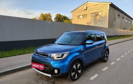 KIA Soul II рестайлинг, 2017 год, 1 800 000 рублей, 7 фотография