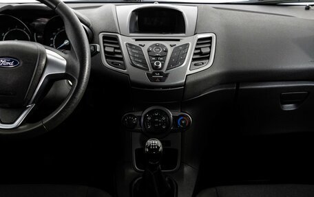 Ford Fiesta, 2015 год, 749 000 рублей, 14 фотография
