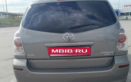 Toyota Corolla Verso I, 2005 год, 800 000 рублей, 8 фотография