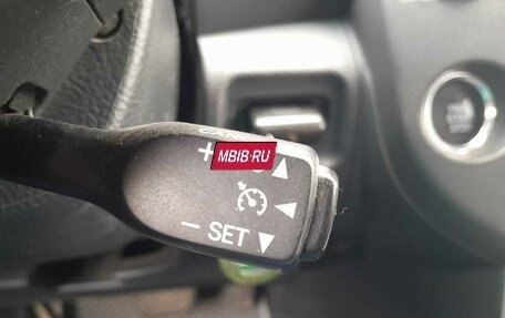 Toyota Corolla Verso I, 2005 год, 800 000 рублей, 21 фотография
