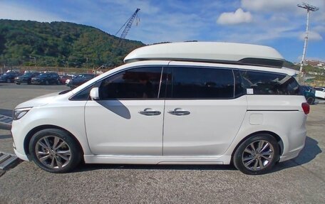 KIA Carnival III, 2020 год, 3 250 000 рублей, 9 фотография