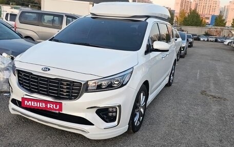 KIA Carnival III, 2020 год, 3 250 000 рублей, 10 фотография