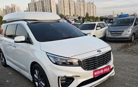 KIA Carnival III, 2020 год, 3 250 000 рублей, 6 фотография