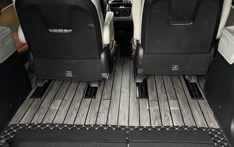 KIA Carnival, 2021 год, 4 850 000 рублей, 24 фотография