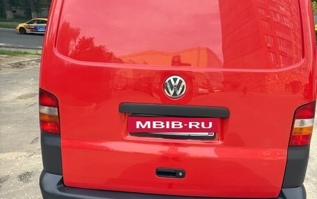 Volkswagen Transporter T5 рестайлинг, 2005 год, 1 150 000 рублей, 4 фотография