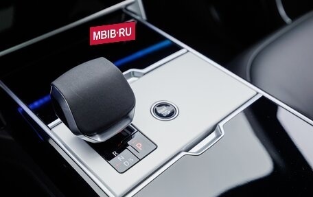 Land Rover Range Rover IV рестайлинг, 2025 год, 28 320 000 рублей, 27 фотография