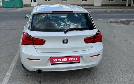 BMW 1 серия, 2018 год, 2 100 000 рублей, 1 фотография