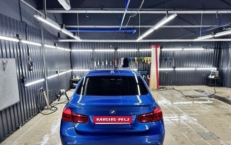 BMW 3 серия, 2018 год, 2 250 000 рублей, 5 фотография