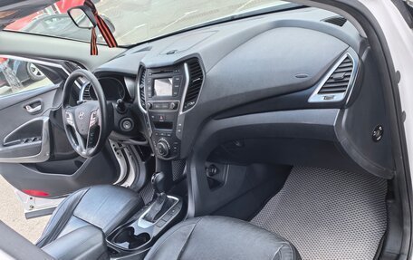 Hyundai Santa Fe III рестайлинг, 2016 год, 1 500 000 рублей, 16 фотография