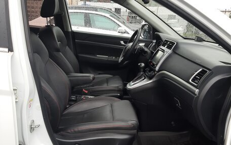 Haval H6, 2017 год, 1 440 000 рублей, 27 фотография