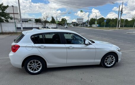 BMW 1 серия, 2018 год, 2 100 000 рублей, 2 фотография
