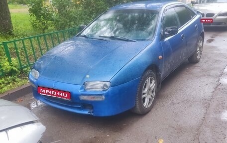 Mazda 323, 1998 год, 180 000 рублей, 1 фотография