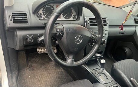 Mercedes-Benz A-Класс, 2011 год, 790 000 рублей, 7 фотография