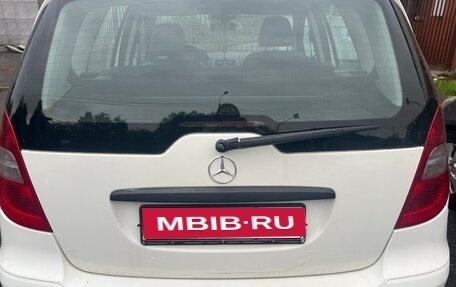 Mercedes-Benz A-Класс, 2011 год, 790 000 рублей, 3 фотография