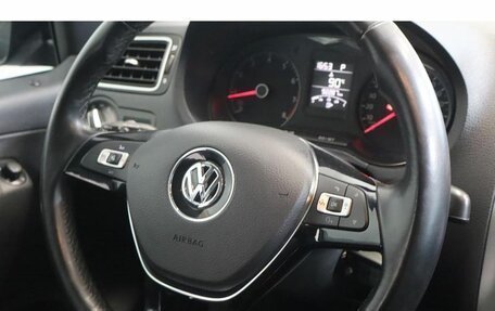 Volkswagen Polo VI (EU Market), 2018 год, 1 250 000 рублей, 8 фотография