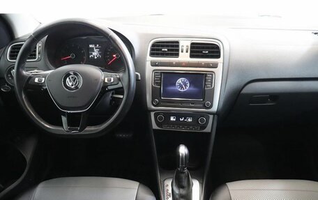 Volkswagen Polo VI (EU Market), 2018 год, 1 250 000 рублей, 11 фотография