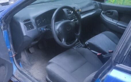 Mazda 323, 1998 год, 180 000 рублей, 5 фотография