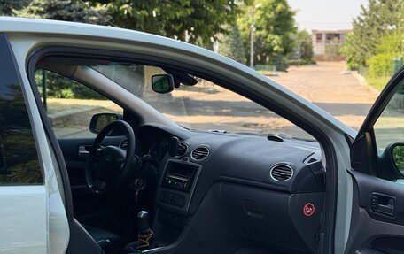 Ford Focus II рестайлинг, 2006 год, 725 000 рублей, 13 фотография