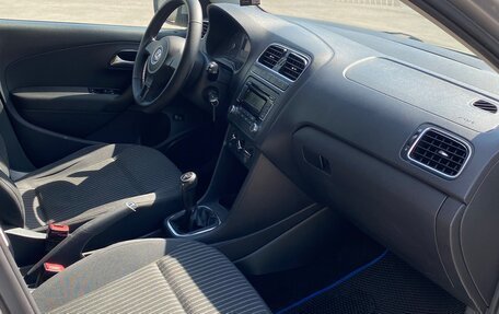 Volkswagen Polo VI (EU Market), 2011 год, 660 000 рублей, 6 фотография