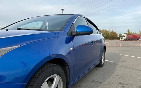 Chevrolet Cruze II, 2011 год, 730 000 рублей, 4 фотография