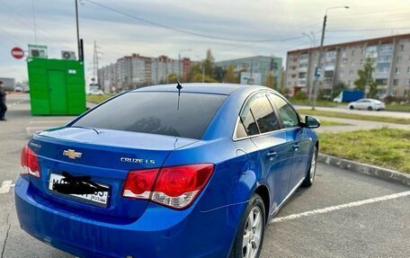 Chevrolet Cruze II, 2011 год, 730 000 рублей, 6 фотография