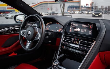 BMW 8 серия, 2019 год, 7 000 000 рублей, 7 фотография