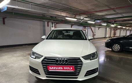 Audi A4, 2018 год, 2 950 000 рублей, 1 фотография