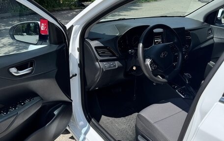 Hyundai Solaris II рестайлинг, 2021 год, 1 870 000 рублей, 19 фотография
