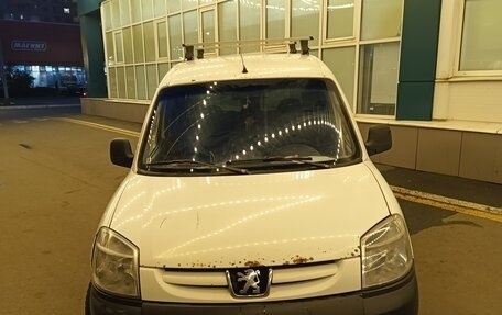 Peugeot Partner II рестайлинг 2, 2011 год, 250 000 рублей, 4 фотография