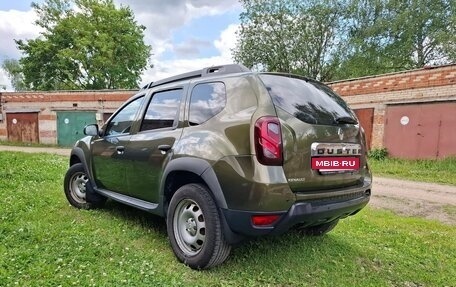 Renault Duster I рестайлинг, 2016 год, 1 325 000 рублей, 3 фотография