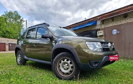 Renault Duster I рестайлинг, 2016 год, 1 325 000 рублей, 5 фотография