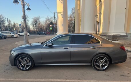 Mercedes-Benz E-Класс, 2019 год, 4 650 000 рублей, 3 фотография