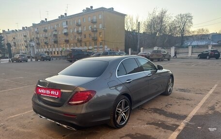 Mercedes-Benz E-Класс, 2019 год, 4 650 000 рублей, 6 фотография