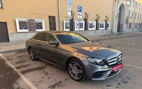 Mercedes-Benz E-Класс, 2019 год, 4 650 000 рублей, 8 фотография