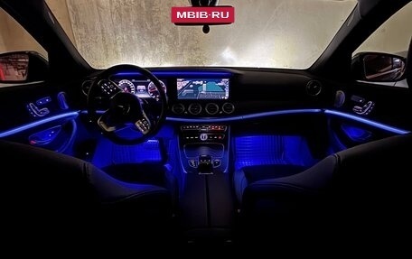 Mercedes-Benz E-Класс, 2019 год, 4 650 000 рублей, 35 фотография
