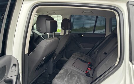 Volkswagen Tiguan I, 2016 год, 2 100 000 рублей, 8 фотография