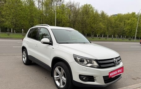 Volkswagen Tiguan I, 2016 год, 2 100 000 рублей, 15 фотография