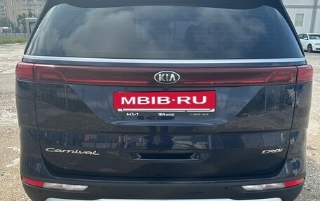 KIA Carnival, 2021 год, 3 800 000 рублей, 5 фотография