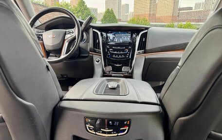 Jeep Grand Cherokee, 2013 год, 5 500 000 рублей, 26 фотография