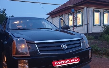 Cadillac SRX II рестайлинг, 2007 год, 595 700 рублей, 12 фотография