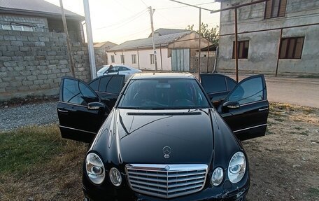 Mercedes-Benz E-Класс, 2005 год, 800 000 рублей, 6 фотография