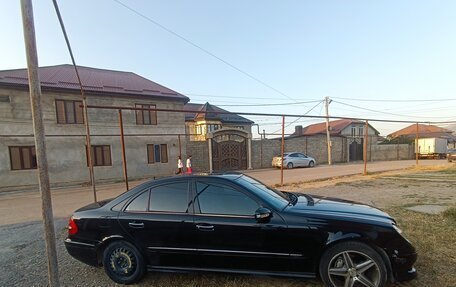Mercedes-Benz E-Класс, 2005 год, 800 000 рублей, 9 фотография