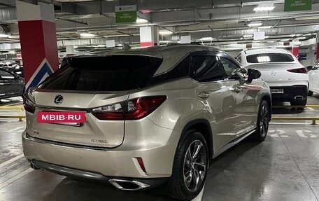 Lexus RX IV рестайлинг, 2016 год, 4 500 000 рублей, 12 фотография