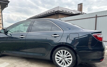 Toyota Camry, 2017 год, 2 150 000 рублей, 5 фотография