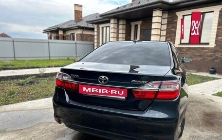 Toyota Camry, 2017 год, 2 150 000 рублей, 7 фотография