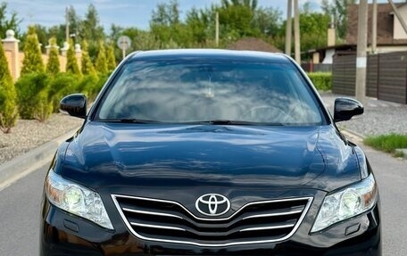 Toyota Camry, 2011 год, 1 290 000 рублей, 1 фотография